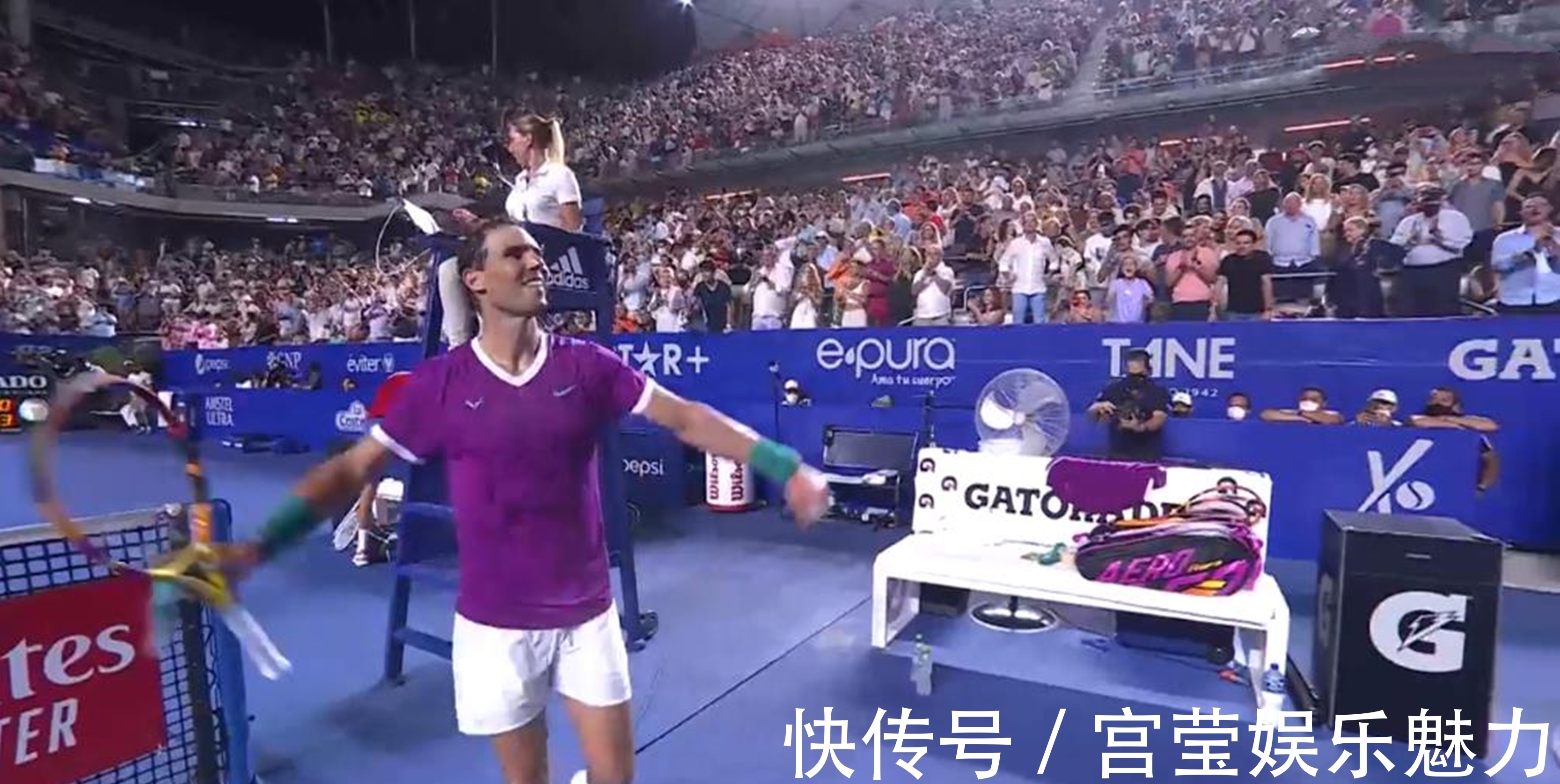 气质让人心 气质让人心