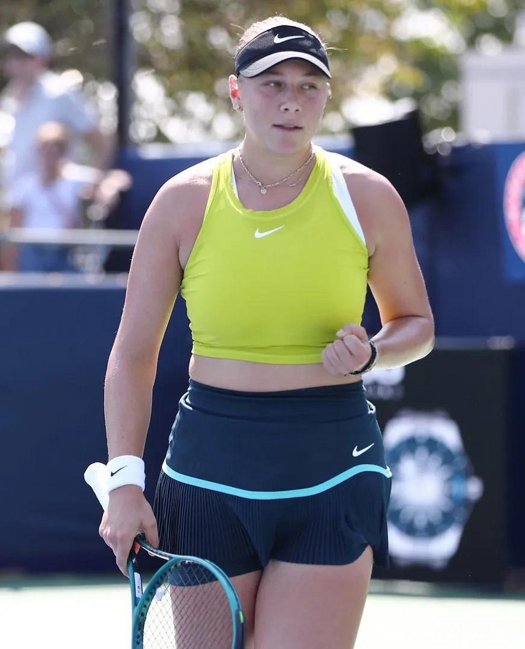 他的身价也 他的身价也